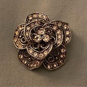 Vintage Silver Tone Brooch Flower With Petals Covered In Rhinestones 1.25” Wide